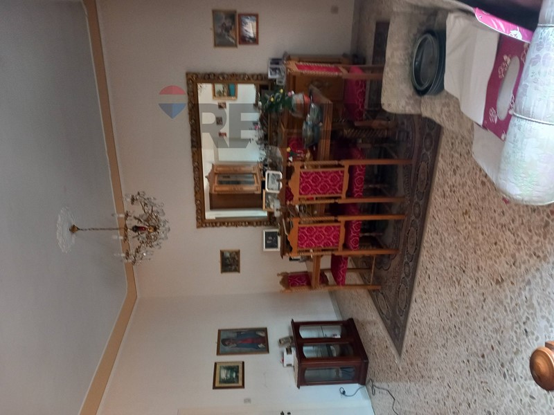 Appartamento in Vendita a Caltagirone, 100'000&euro;, 150 m²