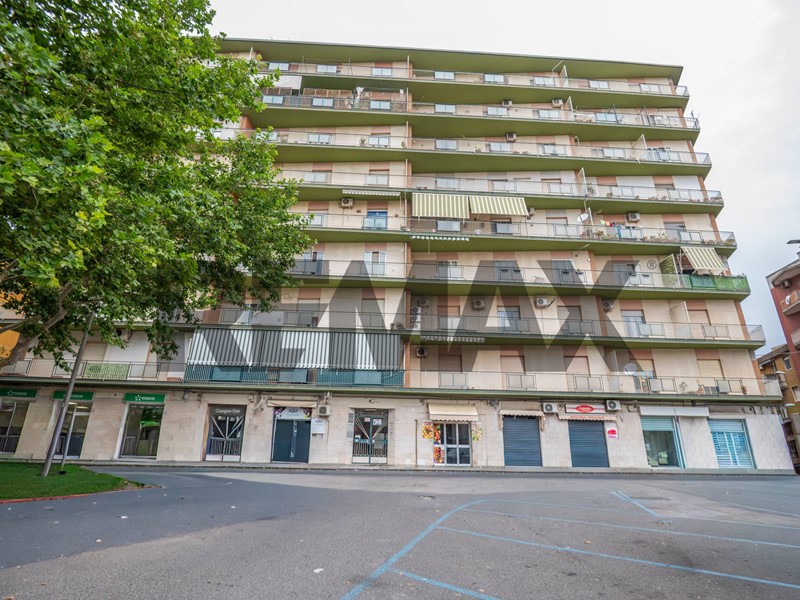 Appartamento in Vendita a Caltagirone, 100'000&euro;, 150 m²
