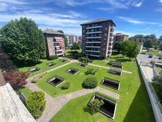 Quadrilocale in Vendita a Monza, 307'000&euro;, 102 m²