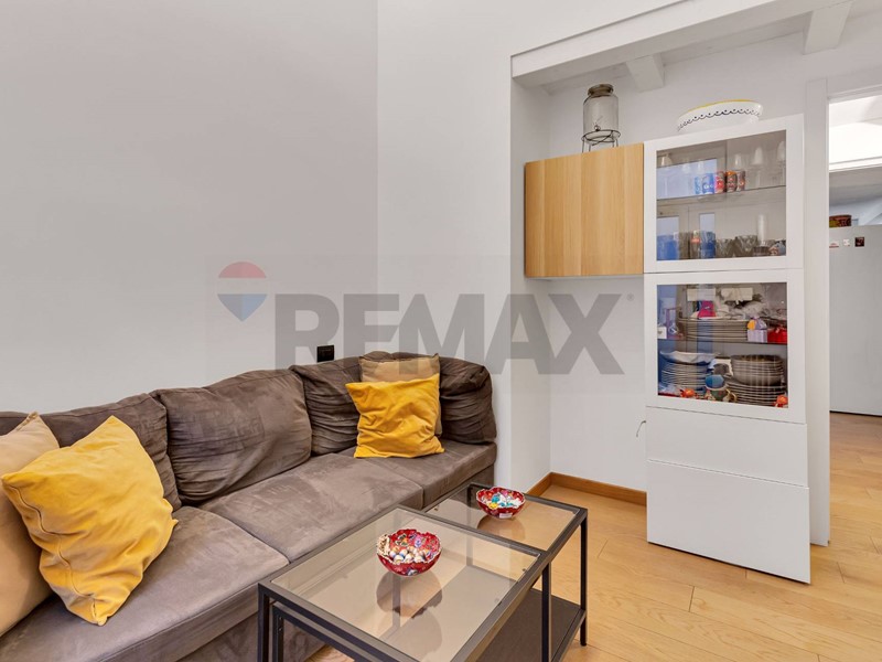 Bilocale in Vendita a Milano, 279'000&euro;, 51 m²