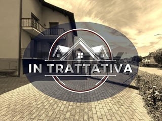 Trilocale in Vendita a Varese, 119'000&euro;, 115 m²