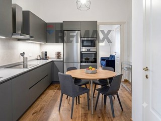 Trilocale in Vendita a Milano, 289'000&euro;, 88 m²
