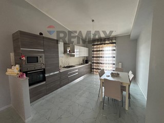 Appartamento in Vendita a Apice, 55'000&euro;, 95 m²