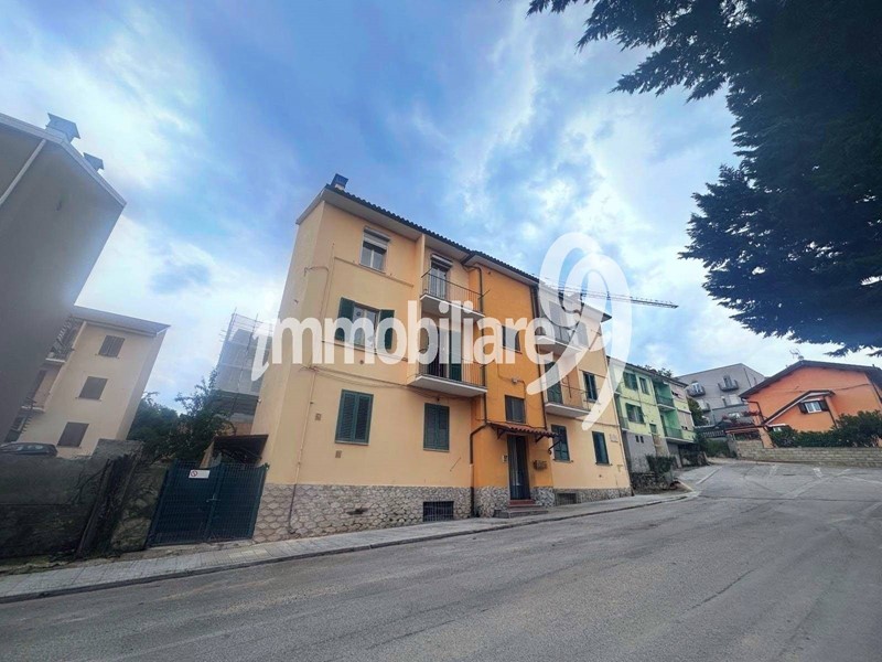 Monolocale in Vendita a L'Aquila, 75'000&euro;, 58 m²