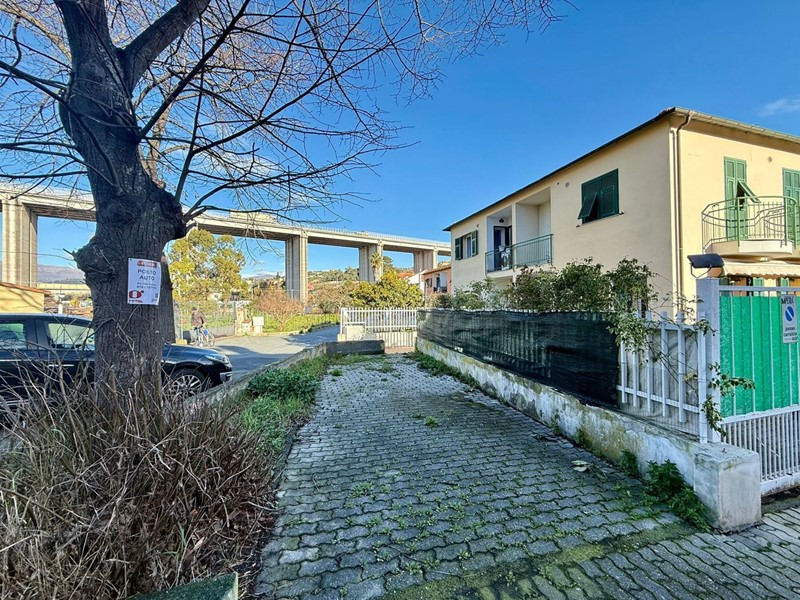 Appartamento in Vendita a Imperia, 7'000&euro;, 41 m²