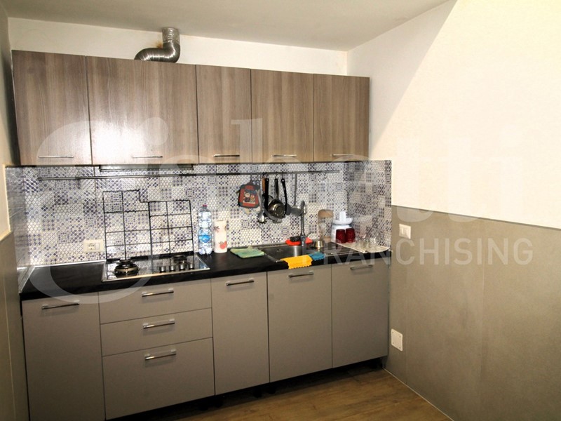 Bilocale in Vendita a Napoli, 290'000&euro;, 99 m², arredato