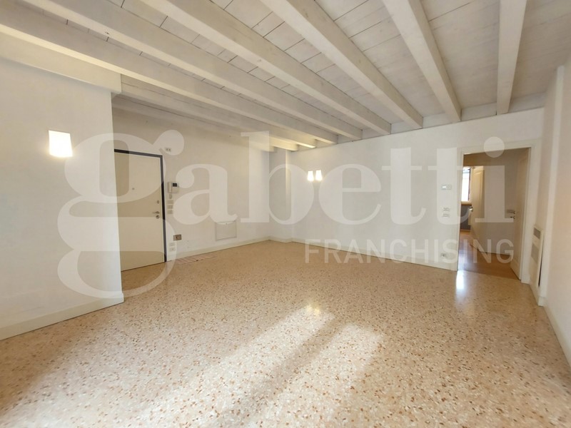 Appartamento in Affitto a Treviso, 2'200&euro;, 160 m²