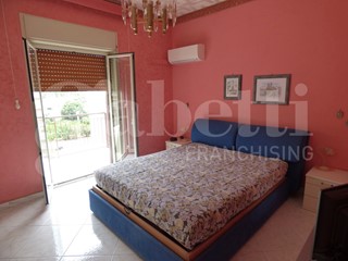 Quadrilocale in Vendita a Palermo, 157'000&euro;, 115 m²