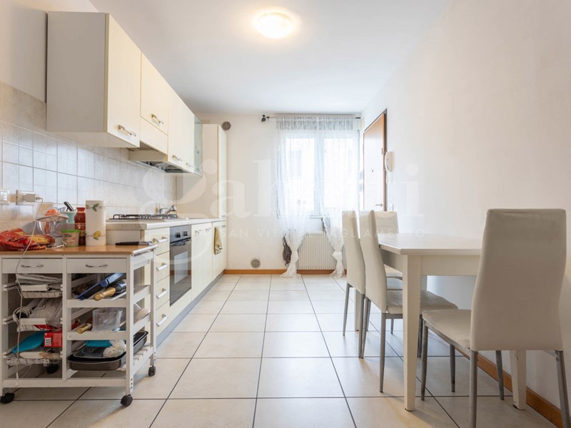 Trilocale in Vendita a Fiume Veneto, 90'000&euro;, 75 m², arredato