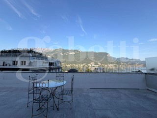 Trilocale in Vendita a Pescate, 255'000&euro;, 85 m², con Box