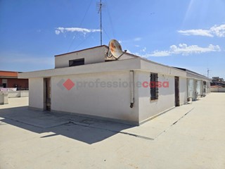 Trilocale in Vendita a Catania, 149'000&euro;, 90 m²