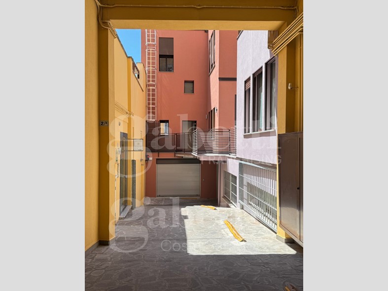Bilocale in Vendita a Bologna, 209'000&euro;, 38 m²