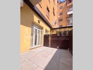 Bilocale in Vendita a Bologna, 218'000&euro;, 50 m², arredato
