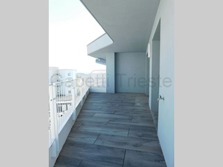 Trilocale in Vendita a Trieste, 410'000&euro;, 102 m²