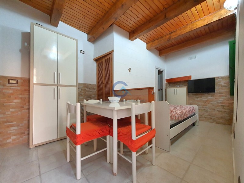 Monolocale in Affitto a Catanzaro, zona Centro storico, 300&euro;, 30 m², arredato