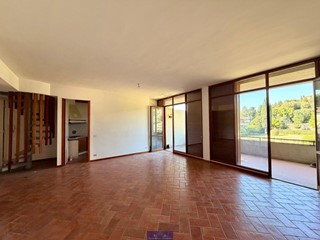 Appartamento in Vendita a Firenze, zona Soffiano, 520'000&euro;, 130 m²