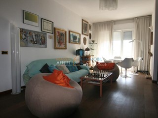 Appartamento in Vendita a Carrara, zona Marina Di Carrara, 310'000&euro;, 123 m², con Box