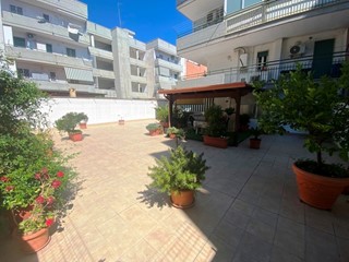 Trilocale in Vendita a Casamassima, 175'000&euro;, 85 m²