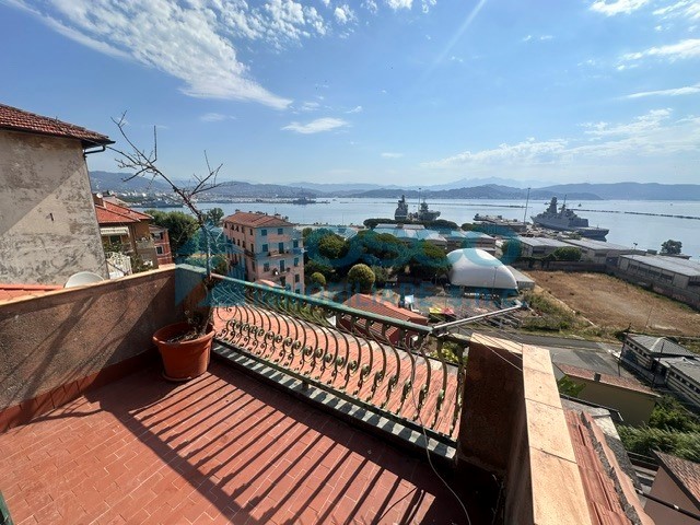 Trilocale in Vendita a La Spezia, 80'000&euro;, 60 m²