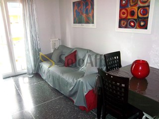 Bilocale in Affitto a Roma, zona Tuscolano-CinecittÃ -Don Bosco-Appio Claudio, 1'200&euro;, 70 m², arredato