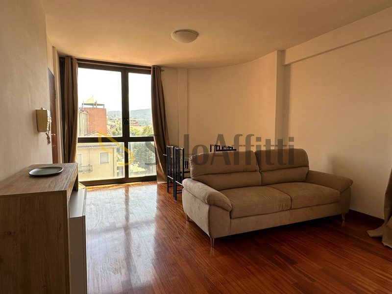 Trilocale in Affitto a Terni, zona Stazione, 560&euro;, 80 m², arredato