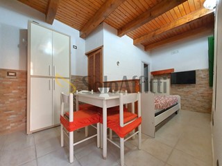 Monolocale in Affitto a Catanzaro, zona Centro storico, 300&euro;, 30 m², arredato