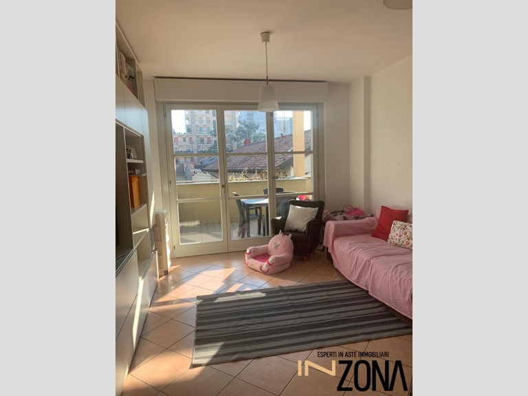 Trilocale in Vendita a Seregno, 216'765&euro;, 101 m²