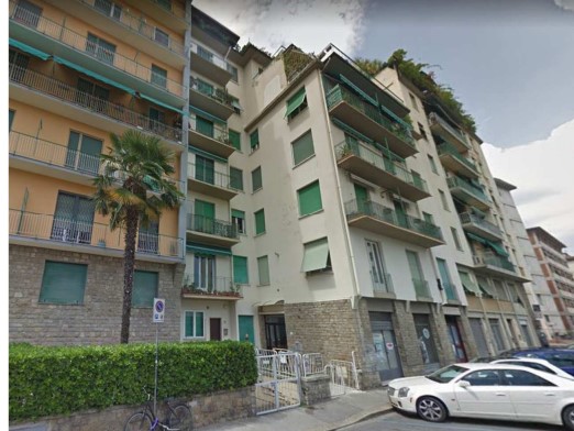 Appartamento in Vendita a Firenze, 252'000&euro;, 132 m²