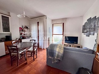 Bilocale in Vendita a Pisa, 149'000&euro;, 48 m², con Box