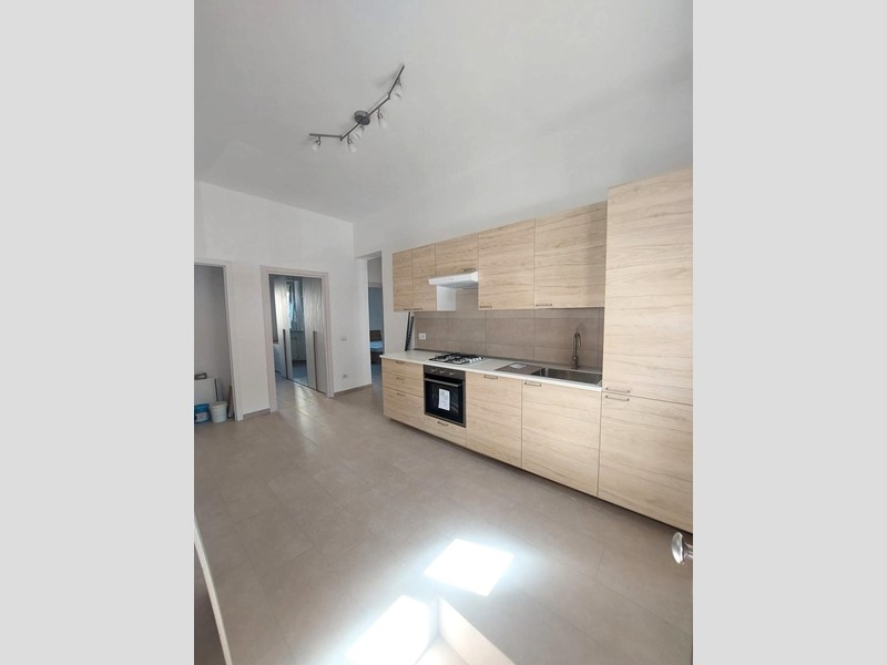 Quadrilocale in Affitto a Pisa, 380&euro;, 80 m², arredato