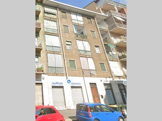 Bilocale in Vendita a Torino, 27'000&euro;, 51 m²