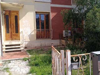 Appartamento in Vendita a Casciana Terme Lari, zona Casciana Terme, 180'000&euro;, 128 m², con Box