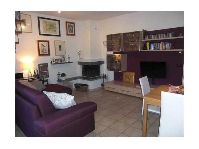 Appartamento in Vendita a Casole d'Elsa, zona Cavallano, 180'000&euro;, 95 m², con Box