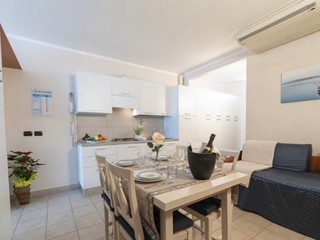 Monolocale in Affitto a Pisa, zona Tirrenia, 750&euro;, 40 m², arredato
