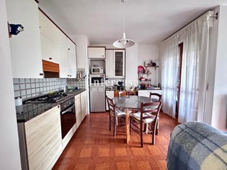 Bilocale in Vendita a Pisa, 149'000&euro;, 48 m², con Box