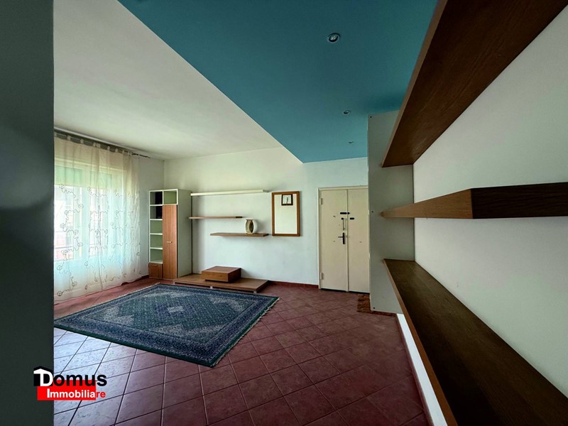 Quadrilocale in Vendita a Ferrara, 90'000&euro;, 98 m²