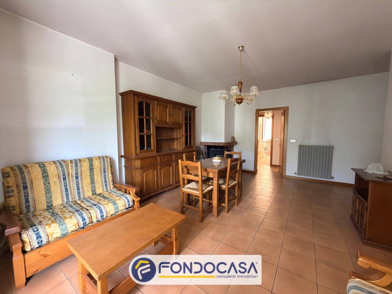 Trilocale in Vendita a Acquasanta Terme, 63'000&euro;, 93 m²