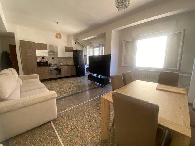 Trilocale in Vendita a Albisola Superiore, 198'000&euro;, 76 m²