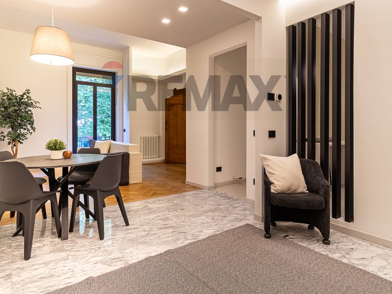 Quadrilocale in Vendita a Busto Arsizio, 429'000&euro;, 180 m²