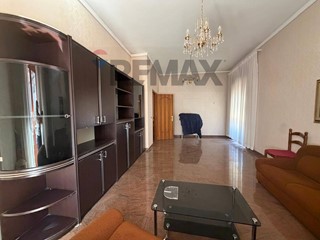 Quadrilocale in Vendita a Biancavilla, 124'000&euro;, 147 m²