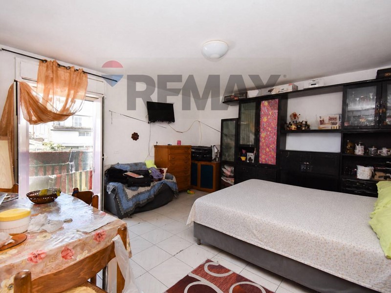 Bilocale in Vendita a Catania, 35'000&euro;, 65 m²