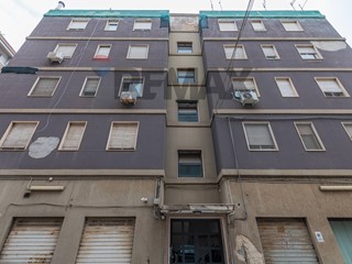 Appartamento in Vendita a Siracusa, 115'000&euro;, 160 m²