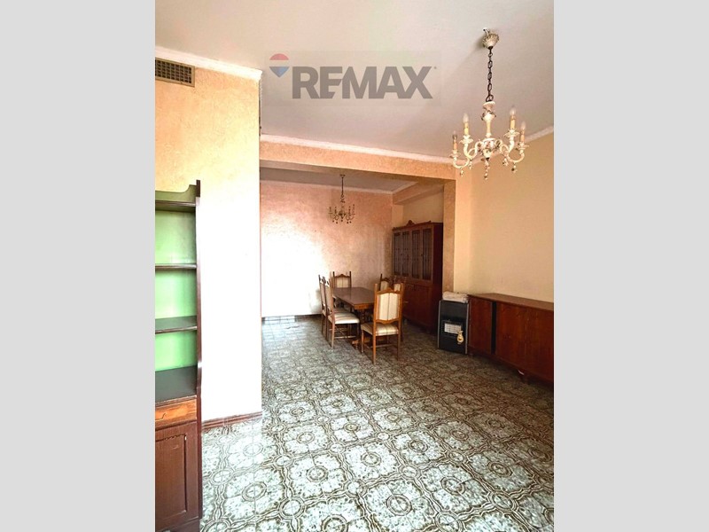 Appartamento in Vendita a Sortino, 49'000&euro;, 131 m²