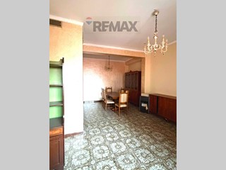 Appartamento in Vendita a Sortino, 49'000&euro;, 131 m²