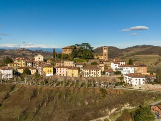 Appartamento in Vendita a Casalborgone, 240'000&euro;, 258 m²