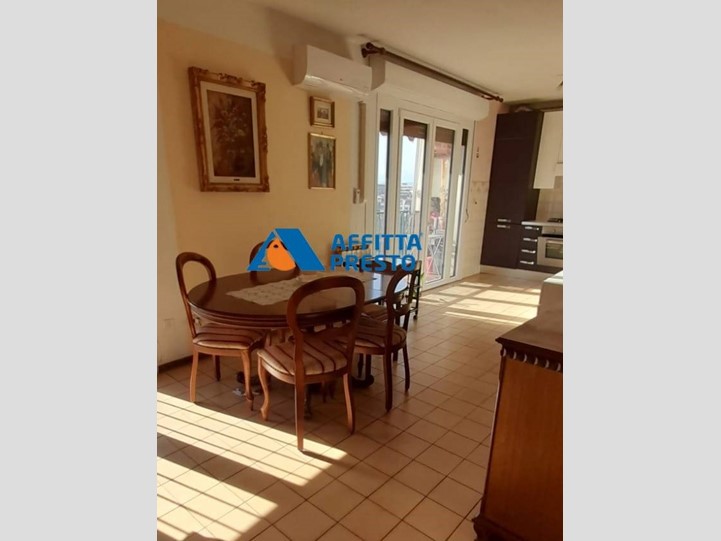 Trilocale in Affitto a Firenze, 1'200&euro;, 70 m²