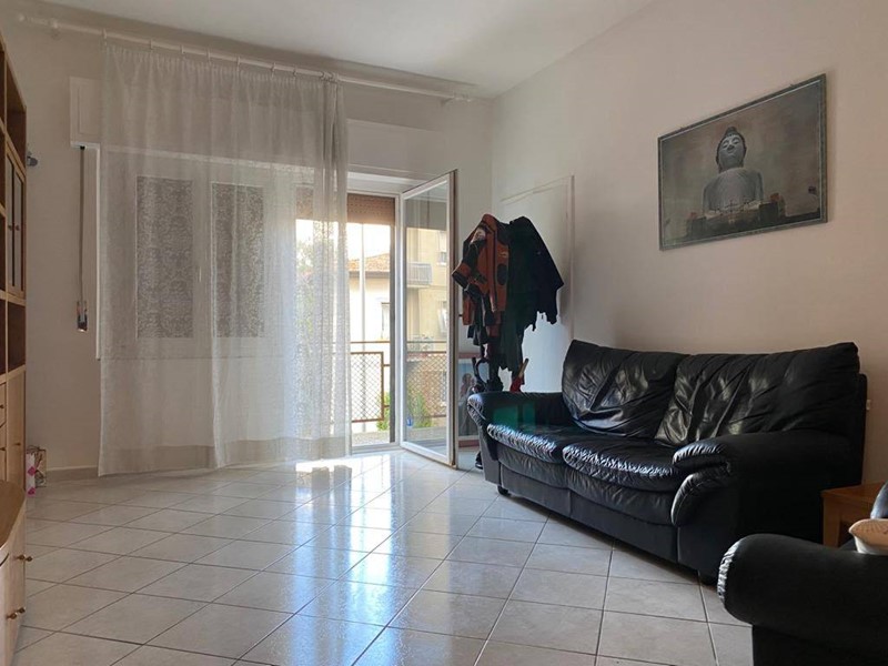 Appartamento in Vendita a Firenze, 350'000&euro;, 90 m²