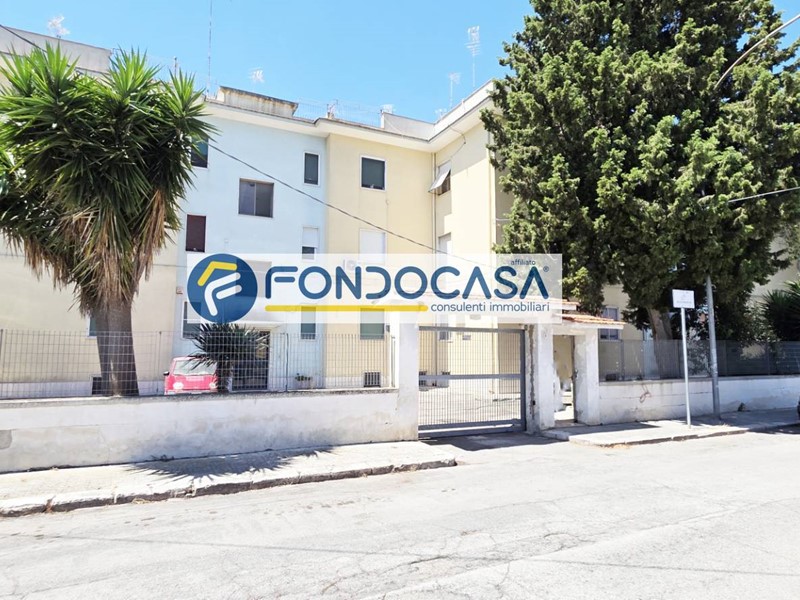 Trilocale in Vendita a Brindisi, 75'000&euro;, 95 m²