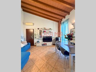 Trilocale in Vendita a Gragnano Trebbiense, 150'000&euro;, 90 m²