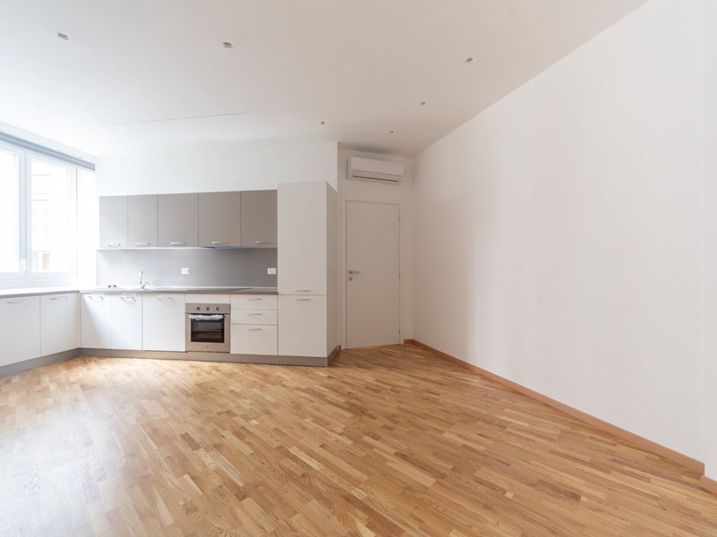 Trilocale in Vendita a Milano, 279'000&euro;, 85 m²